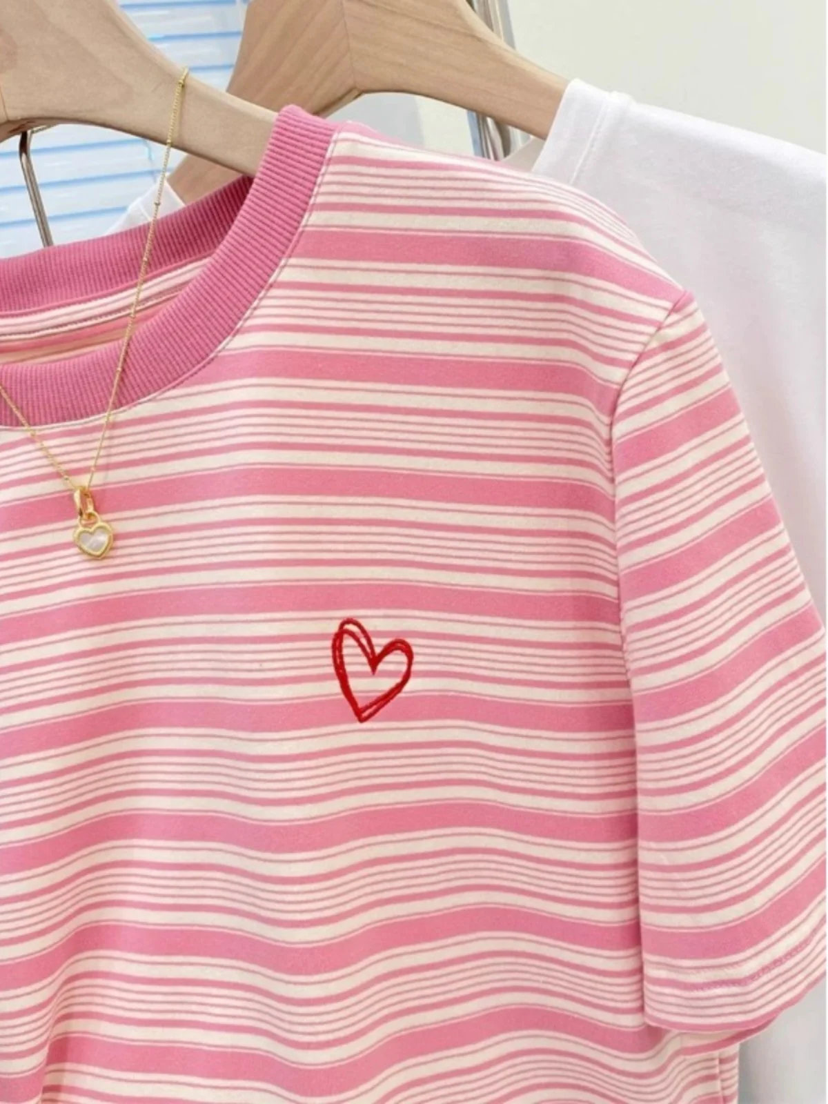 Pink Striped Short Sleeve T-Shirt Women's Summer New Pure Cotton Loose Shoulder Design Versatile Casual Sweet Style T-Shirt