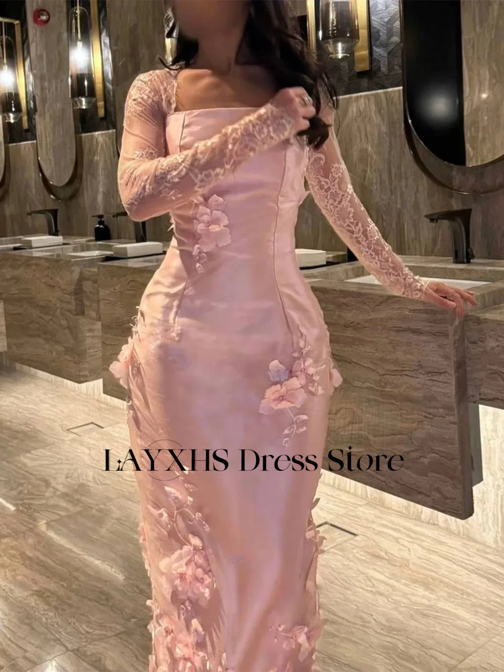 LAYXHS Wykwintne Różowe Sukienki Wieczorowe z Kwadratowym Dekoltem, Koronkowymi Długimi Rękawami, Kwiatami 3D, Syrenie Sukienki na Bal Maturalny, Szyte na Miarę فساتين سه
