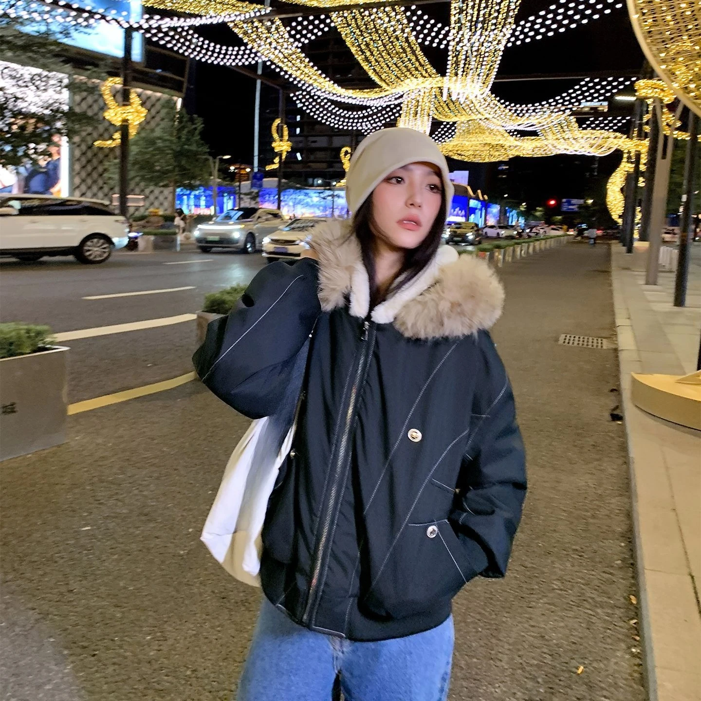 パーカーフェイクファー襟フードルーズコート女性 Y2k 厚いファッションパーカーカジュアルトップス上着パッド入りジャケット冬の新しい服