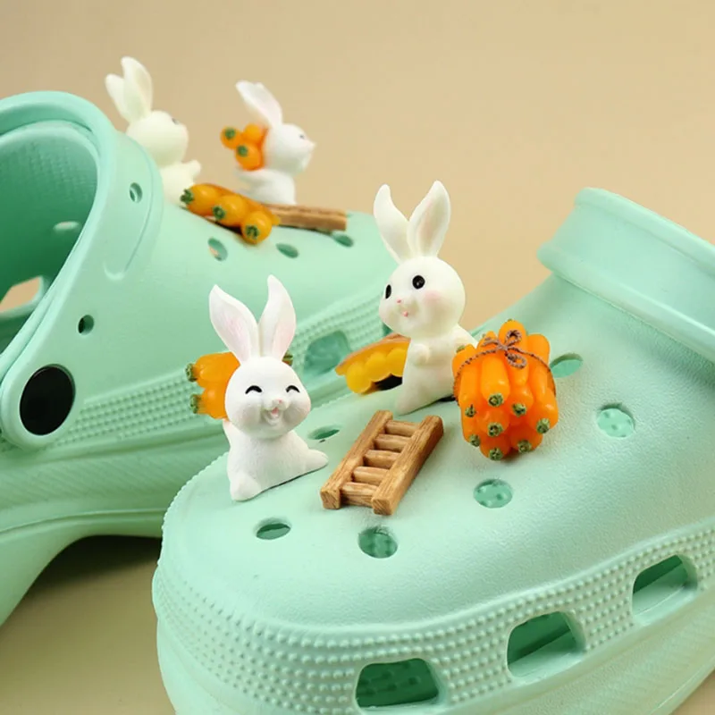 Cute Bunny Park Hole Shoe Charms DIY 3D Stereoscopic Rabbit Carrot Decoration Buckle for Shoe Charm Accessories Party Girls Gift