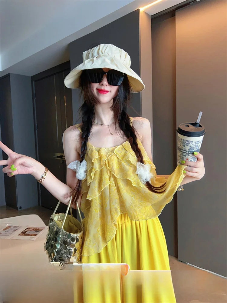 

Faion Slimming Strap Vest Women Summer 2025 New Loose Versatile Top Small irt Pure Color Commute Sle ort Length