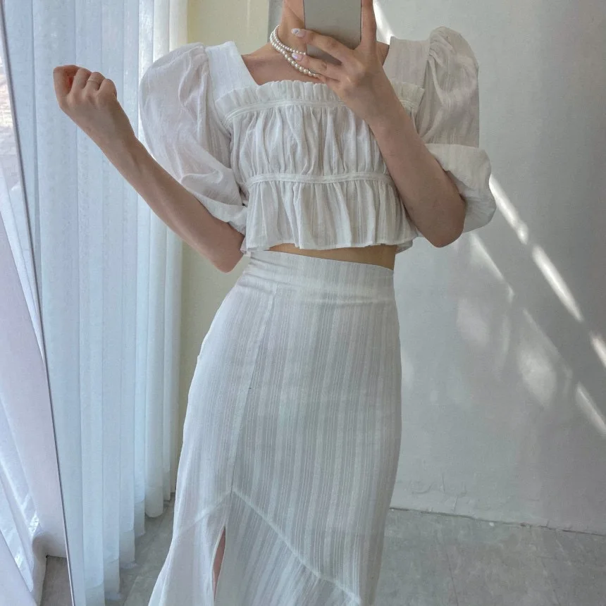 SM Elegant Chic ชุดกระโปรงผู้หญิงเกาหลี 2 ชิ้นชุด 2025 ฤดูร้อนสแควร์คอพัฟแขนเสื้อ + เอวกระโปรงหางปลา (hf1302