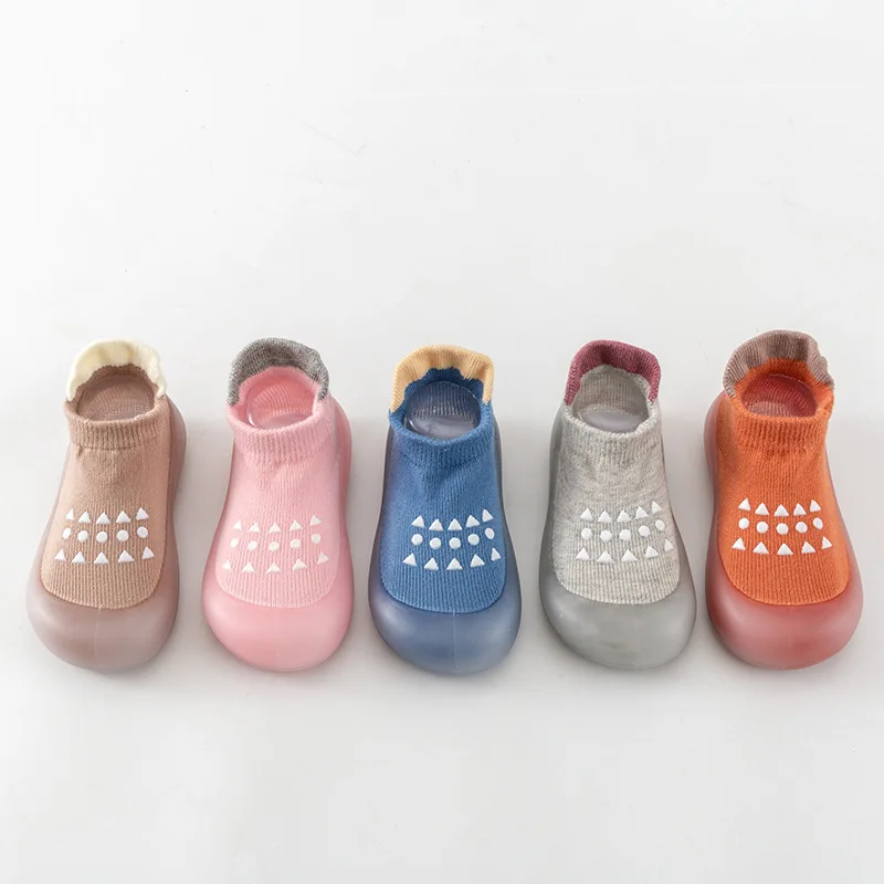 أحذية أرضية للأطفال باللونين الأزرق والوردي، جوارب للمشي في الأماكن المغلقة والخارجية، أحذية مريحة وغير قابلة للانزلاق للأولاد والبنات #2