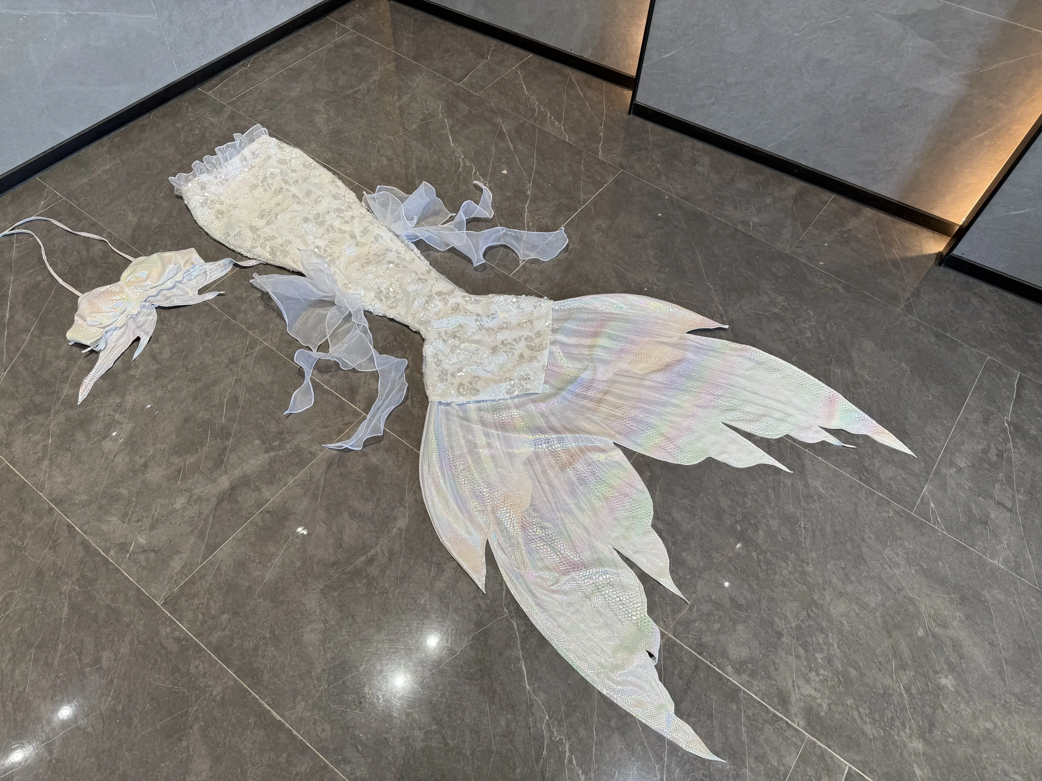 

New Crystal Glitter Hot Stamping Mermaid Tail For Aquarium Mermaid Performance Swimsuit Diving Shooting
