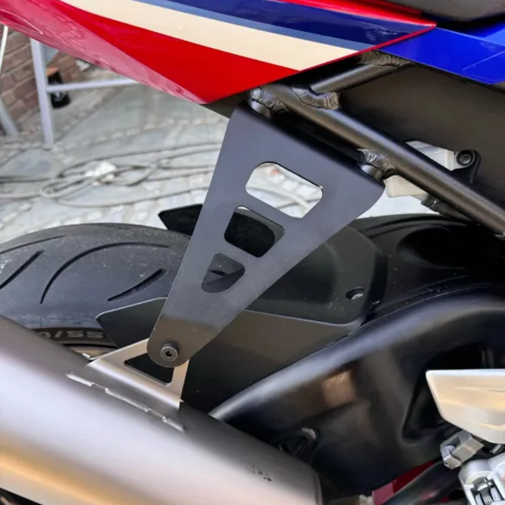 

For Honda CBR1000RR-R SP 2020 2021 2022 2023 2024 2025 2026 CBR 1000RR-R SP Fireblade Exhaust Pipe Hanger Exhaust Hanger Bracket