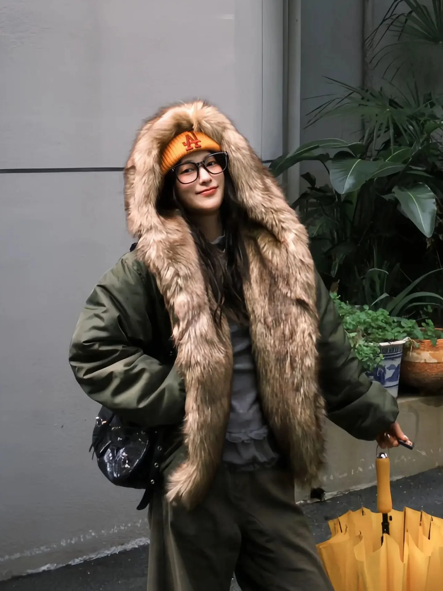 

Cleanfit Thiened Hooded Cotton Jaet Men's Autumn Winter Warmth High-End Feelings Interlined Cotton Padded Coat Large Fur ...