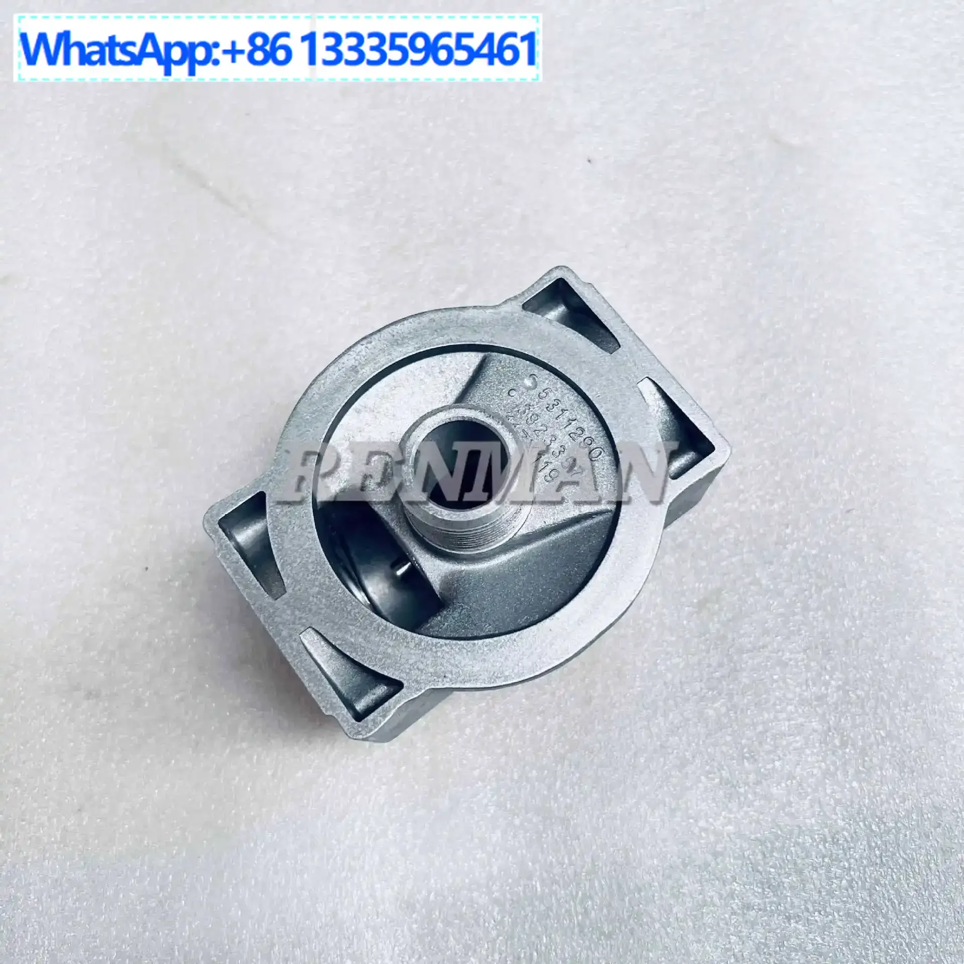 

Cummins QSB engine 6D102 excavator loader 3923357 external oil filter seat C5311290