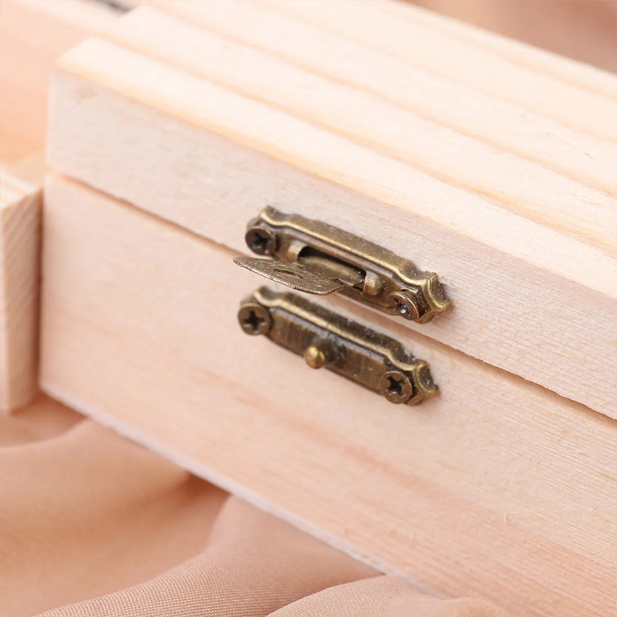 

6Pcs Wooden Storage Case Natural Rectangular Jewelry Box for Desk DIY Jewelry Organizer for Bracelets Necklaces Earrings
