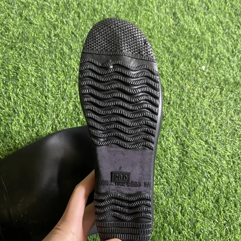 Unisex Soft Waterproof Non-Slip Rubber Rain Boots Wholesale for Farmland Field Rice Farming Fishing Waders in the Philippines view 2