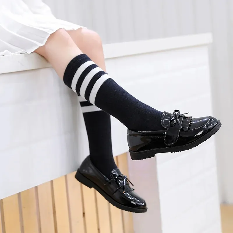 

Детские черные лакированные блестящие кожаные туфли для девочек, корейская версия, красные кожаные туфли, школьные туфли принцессы в британском стиле