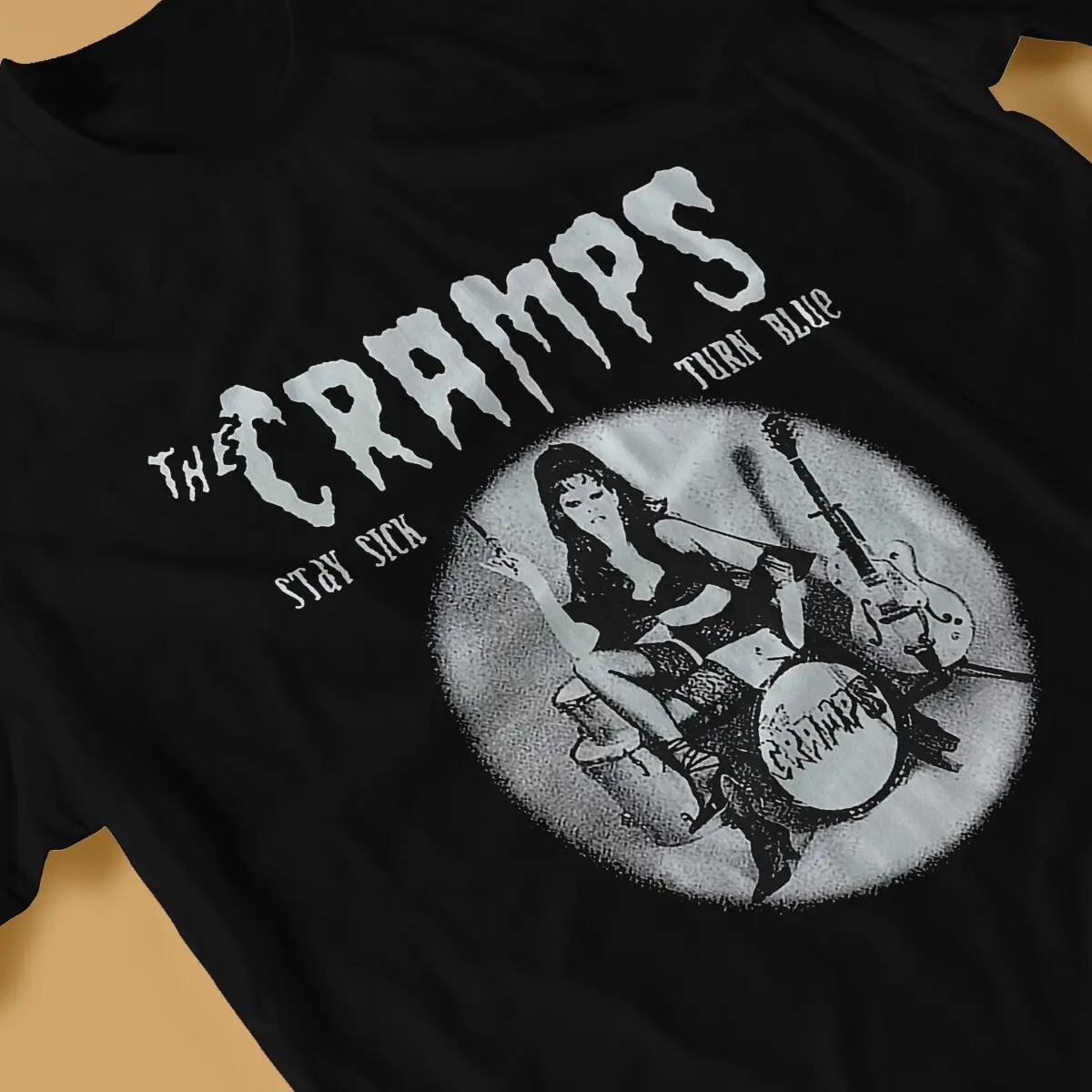 Amazing 70s Underground Psychedelic Punk Band T-Shirt for Men Crew Neck Cotton T Shirt The Cramps Short Sleeve