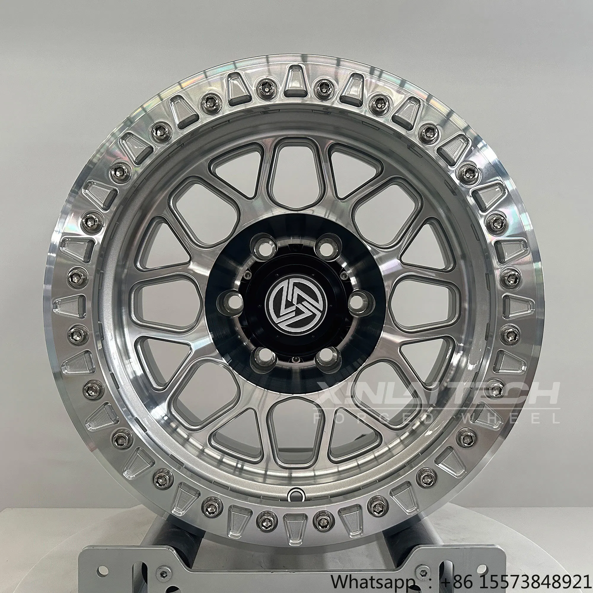 Custom 4x4 Forged Beadlock Wheels 17-26 Inch 6x135 8x170 PCD for F150 F250 Raptor Offroad Pickup Modification