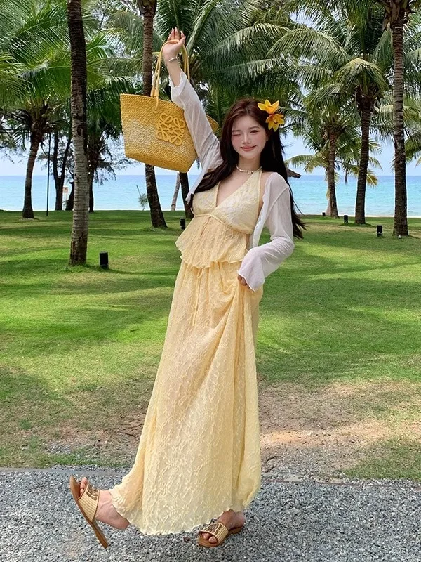 

Комплект из двух предметов: красивый женский купальник-бикини с длинной юбкой для пляжа и отдыха на острове, большие размеры, скрывающий недостатки фигуры, для полных женщин