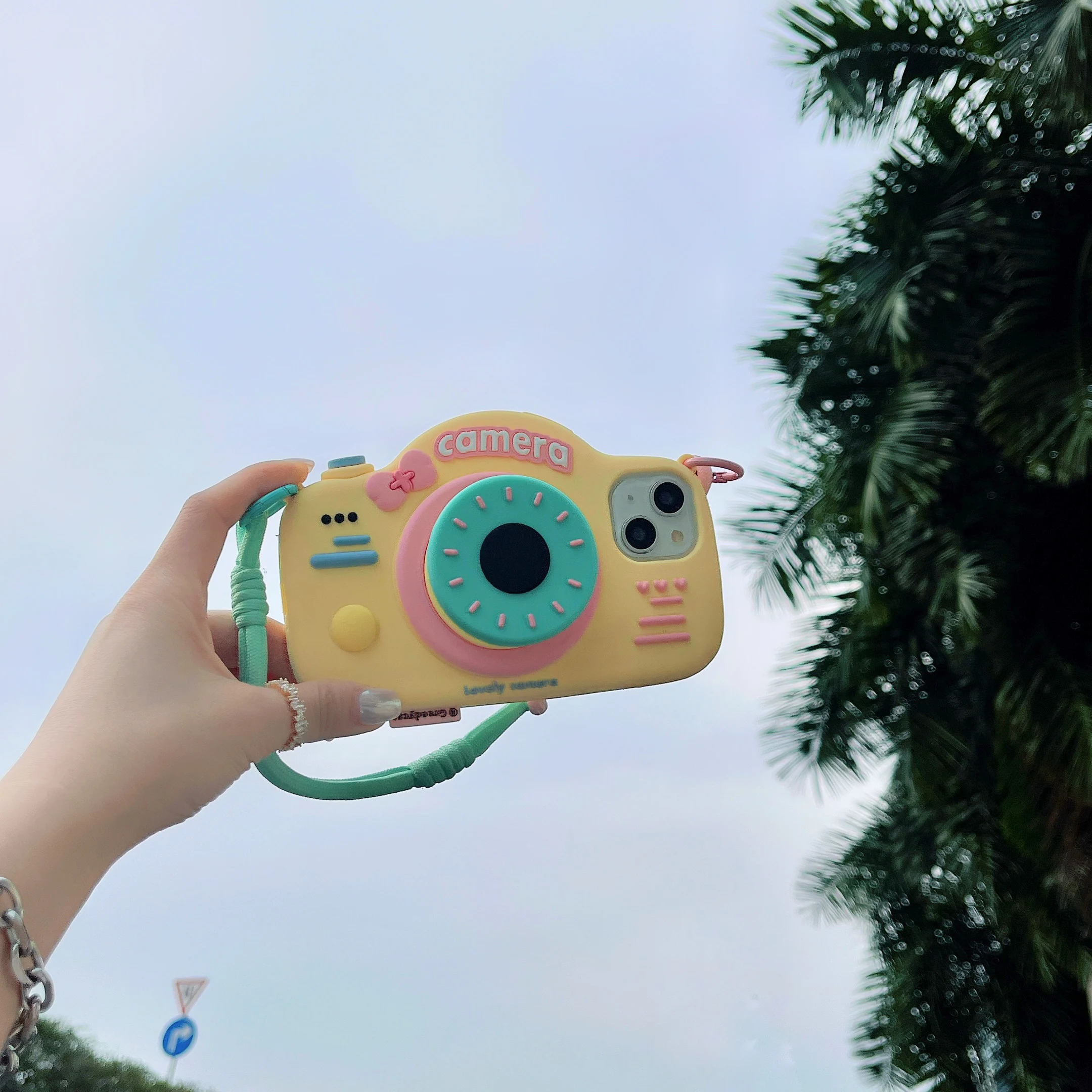 3D Cartoon Cute Bracket Camera - Phone Cases For Iphone 13 recension och pris