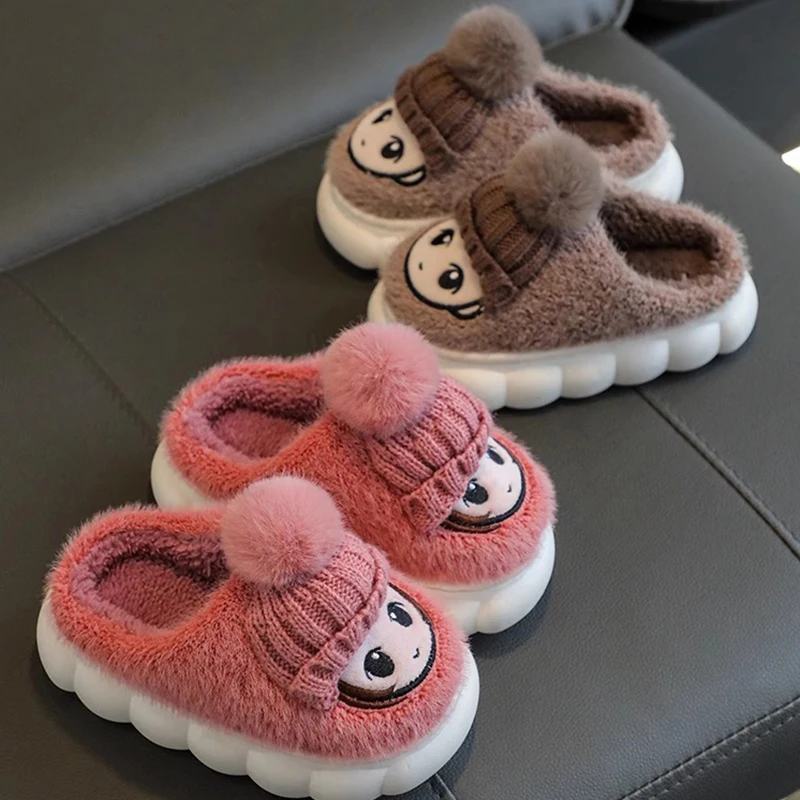 Children\'s slippers winter boys\' indoor home cartoon cute middle and small children\'s baby cotton slippers warm girls\' slippers