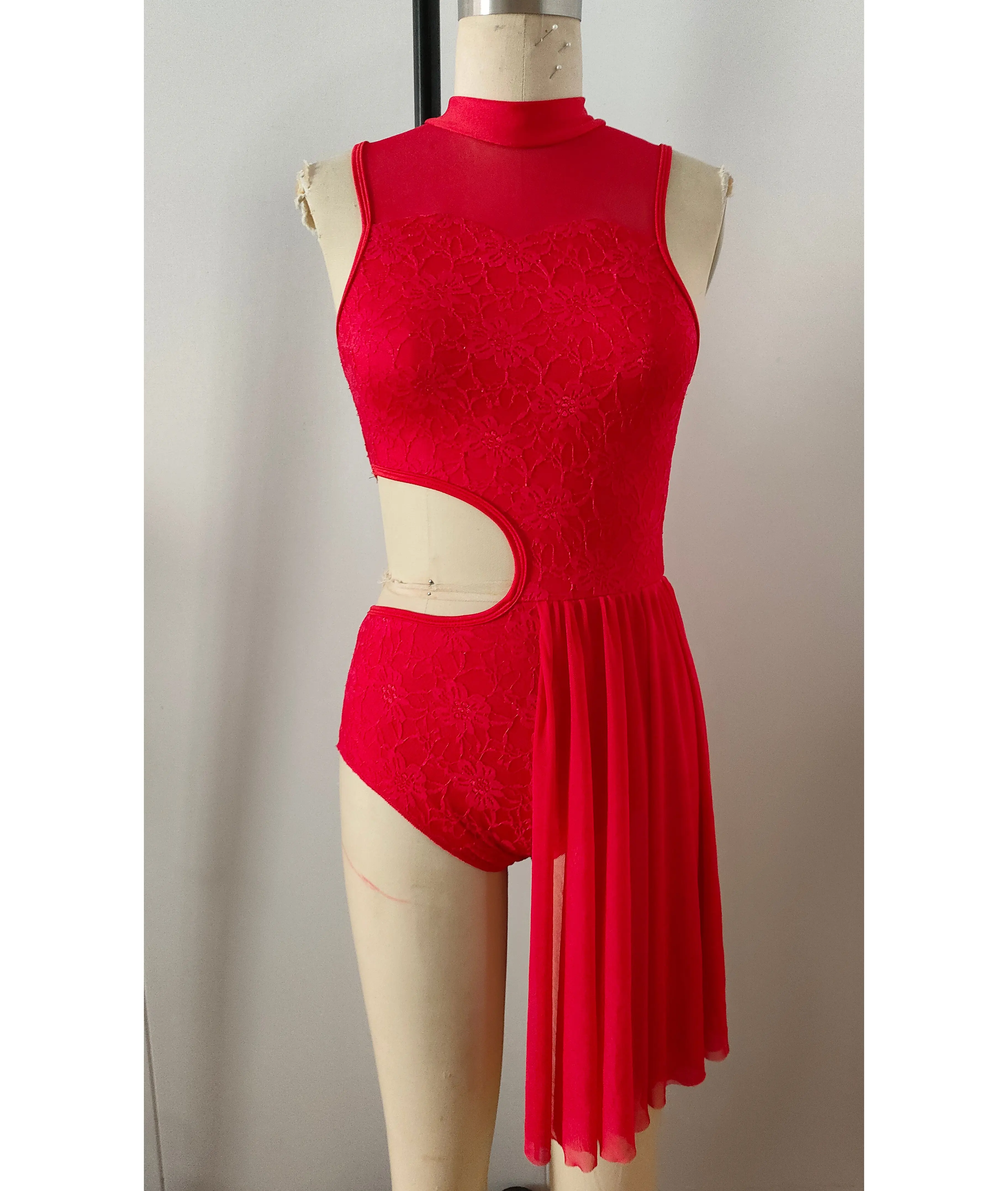 

Профессиональные джазовые танцевальные костюмы, костюмы для выступлений, лодди, костюмы для латинских танцев, сменные размеры и могут быть изготовлены на заказ.