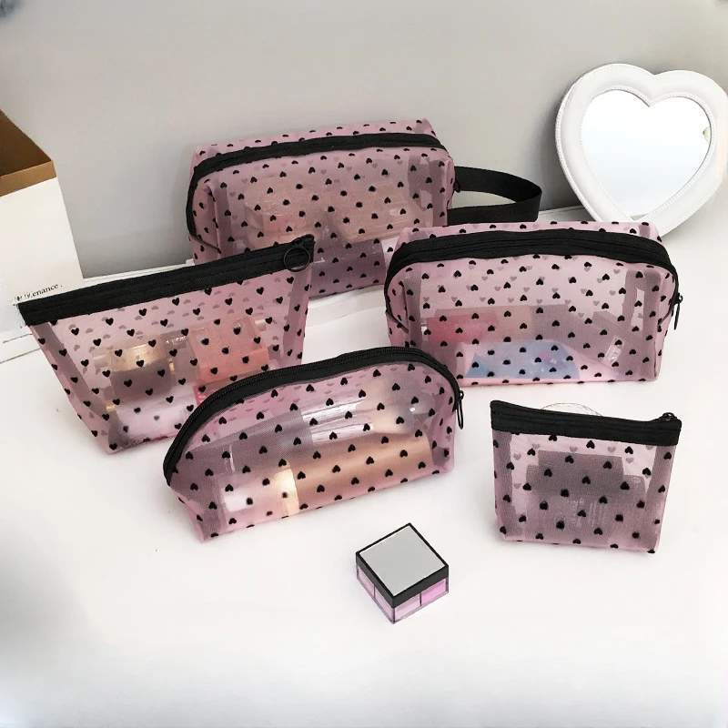 Saco cosmético de malha de nylon para mulheres, organizador de higiene pessoal portátil em forma de coração, bolsa multifuncional, batom e bolsa chave