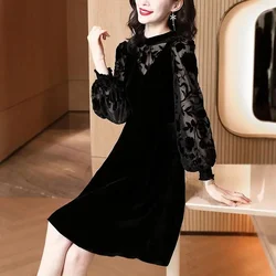 4XL Large Size Female Gold Velvet Dress Spring Autumn Lace Hollow Patchwork Dress Middle Aged Women's Casual Velour Long Dress