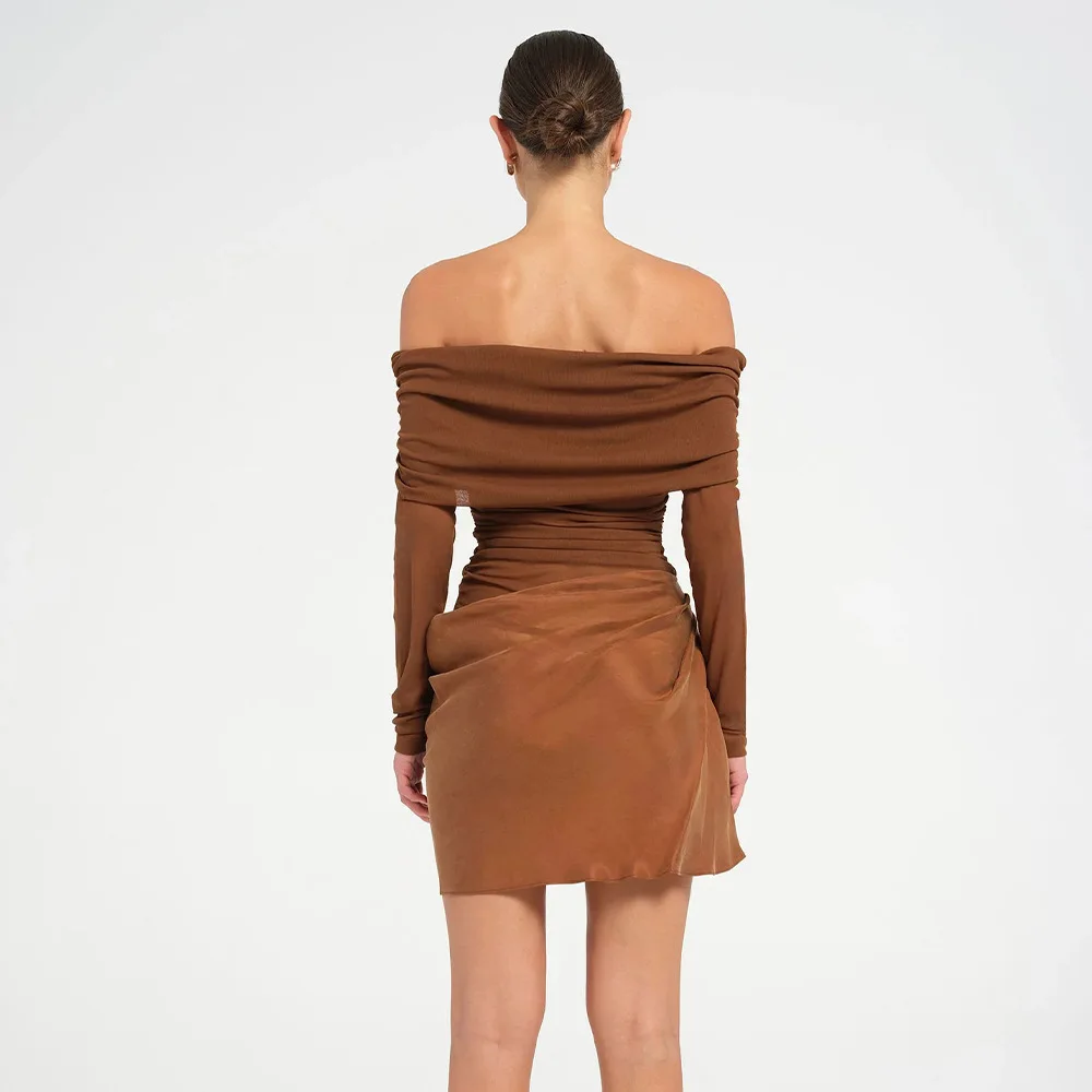 2025年夏新作　スパイシーホットガール　セクシーメッシュボディコンミディドレス　長袖　ルーシュカットアウトガウン　スクエアネック　メッシュドレス