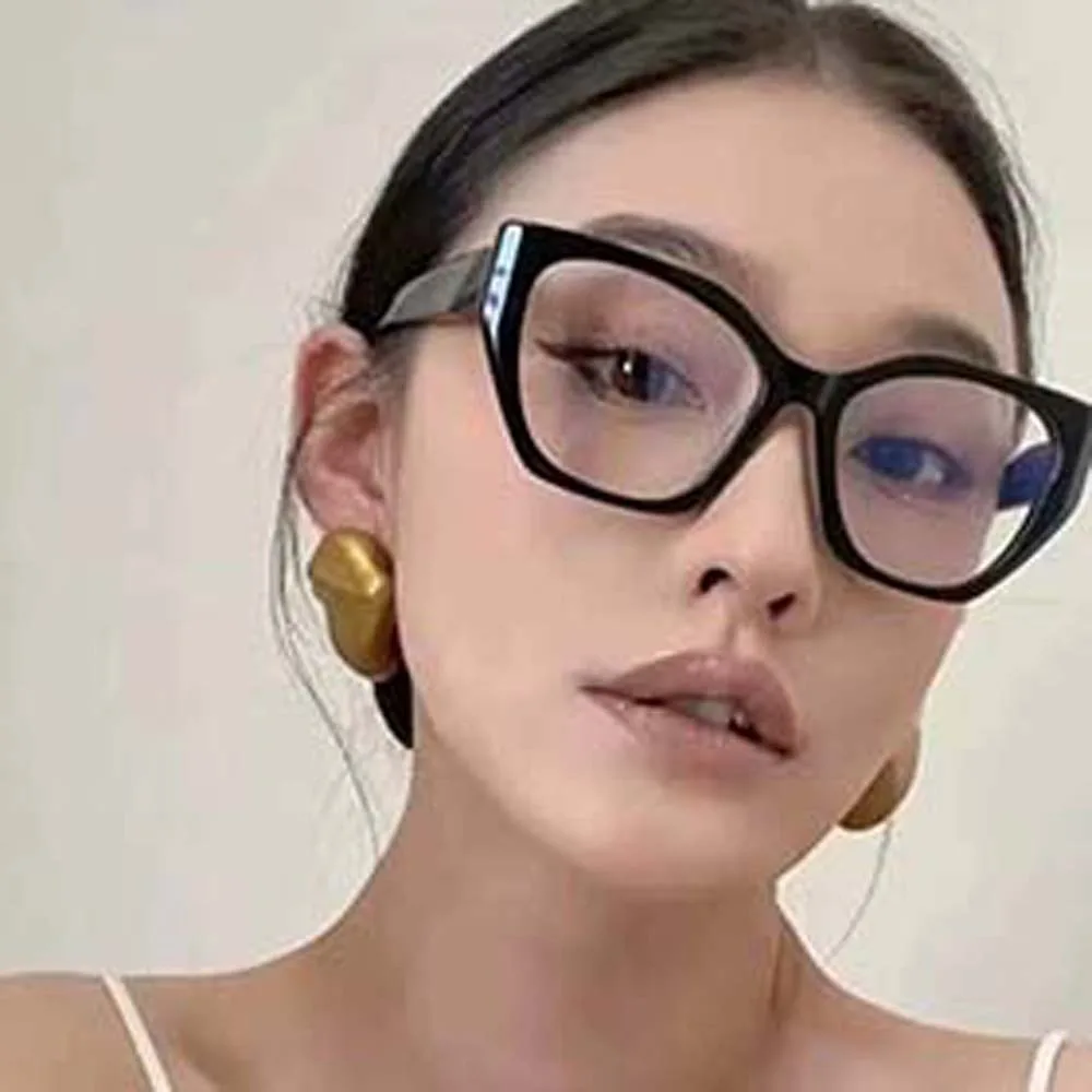 

Exaggerated Color Frame Reading Glasses Elastic Hip-hop Butterfly Shaped Eyewear HD Lightweight Unisex Presbyopic Glasses