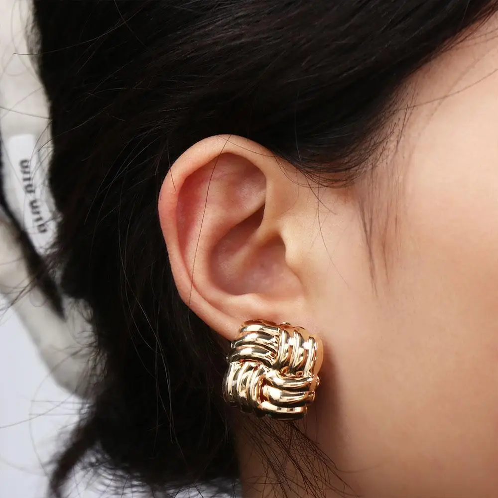 Jewelry Square Shaped Wave Stud Earrings Alloy Simple Style Ear Studs Unique Vintage Twisted Earrings Party