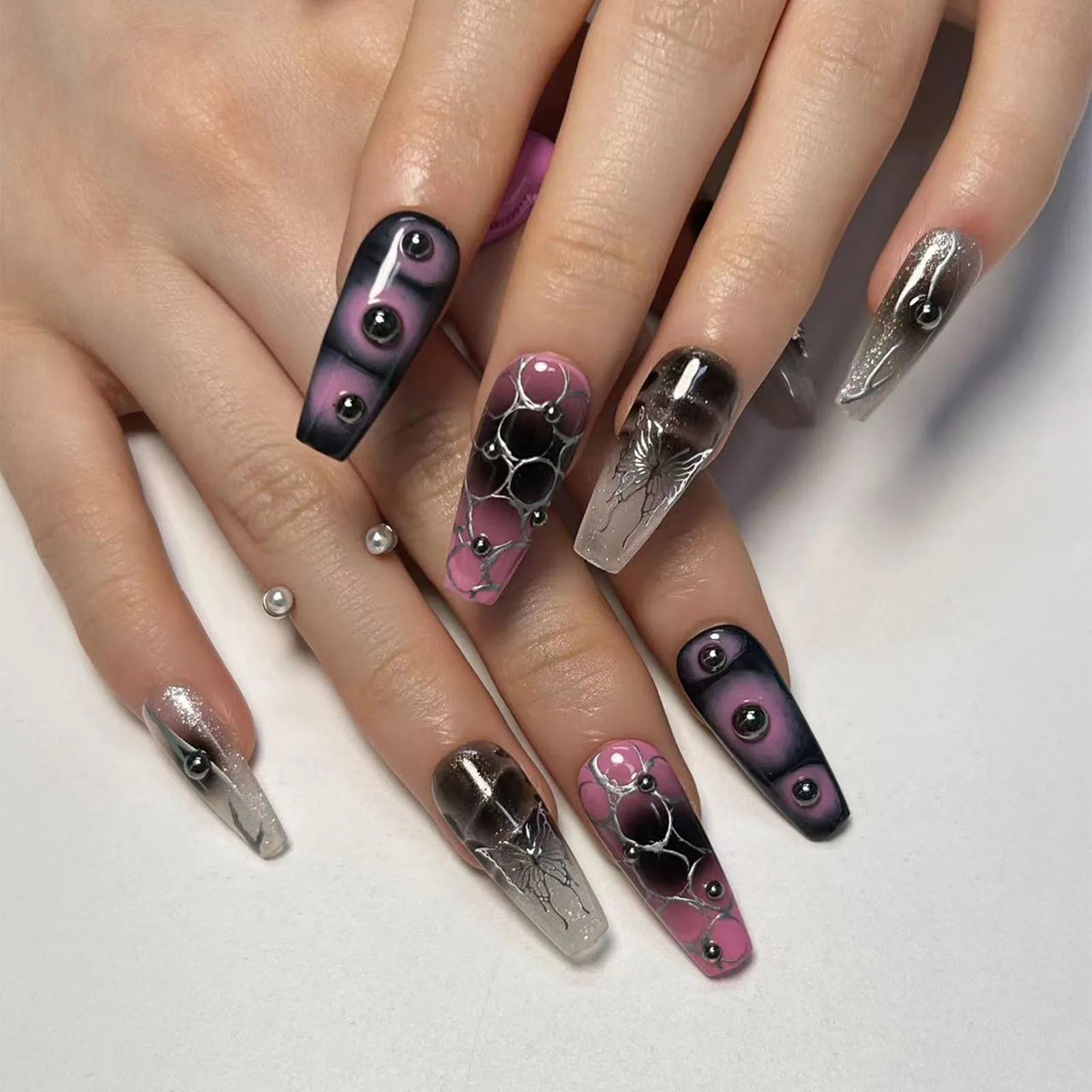 Woman Nail Art False Nail Sweet Cool Style Butterfly and Dragon Artificial Nail for Women and Girl Nail Salon at Home