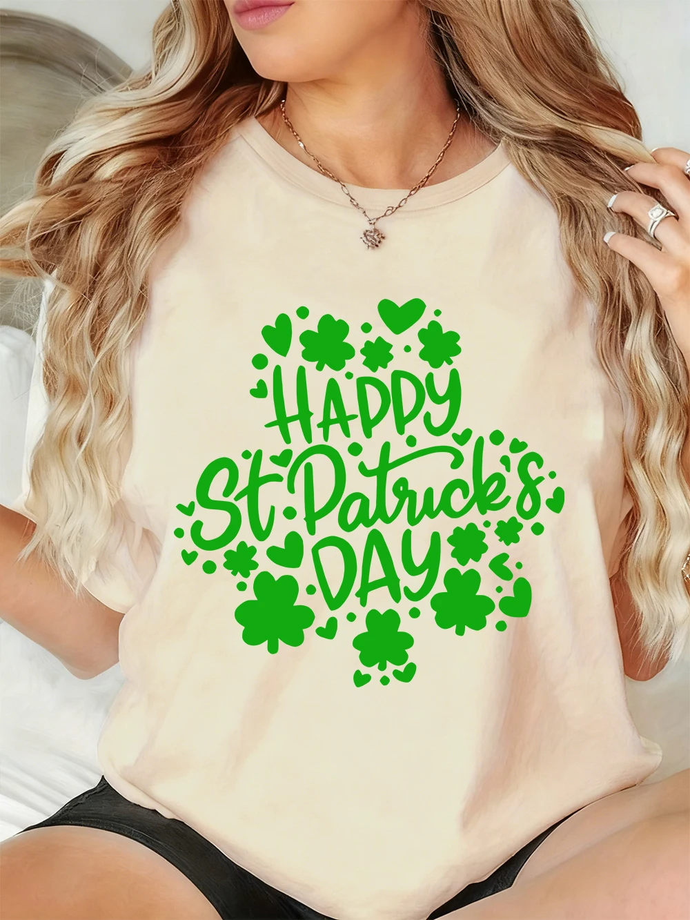 Happy St. Patrick's Day Greenprints T-Shirts für Damen, Basics, lockere T-Shirts, O-Ausschnitt, weiche Kurzarm-Tops, Sommerkleidung für Damen
