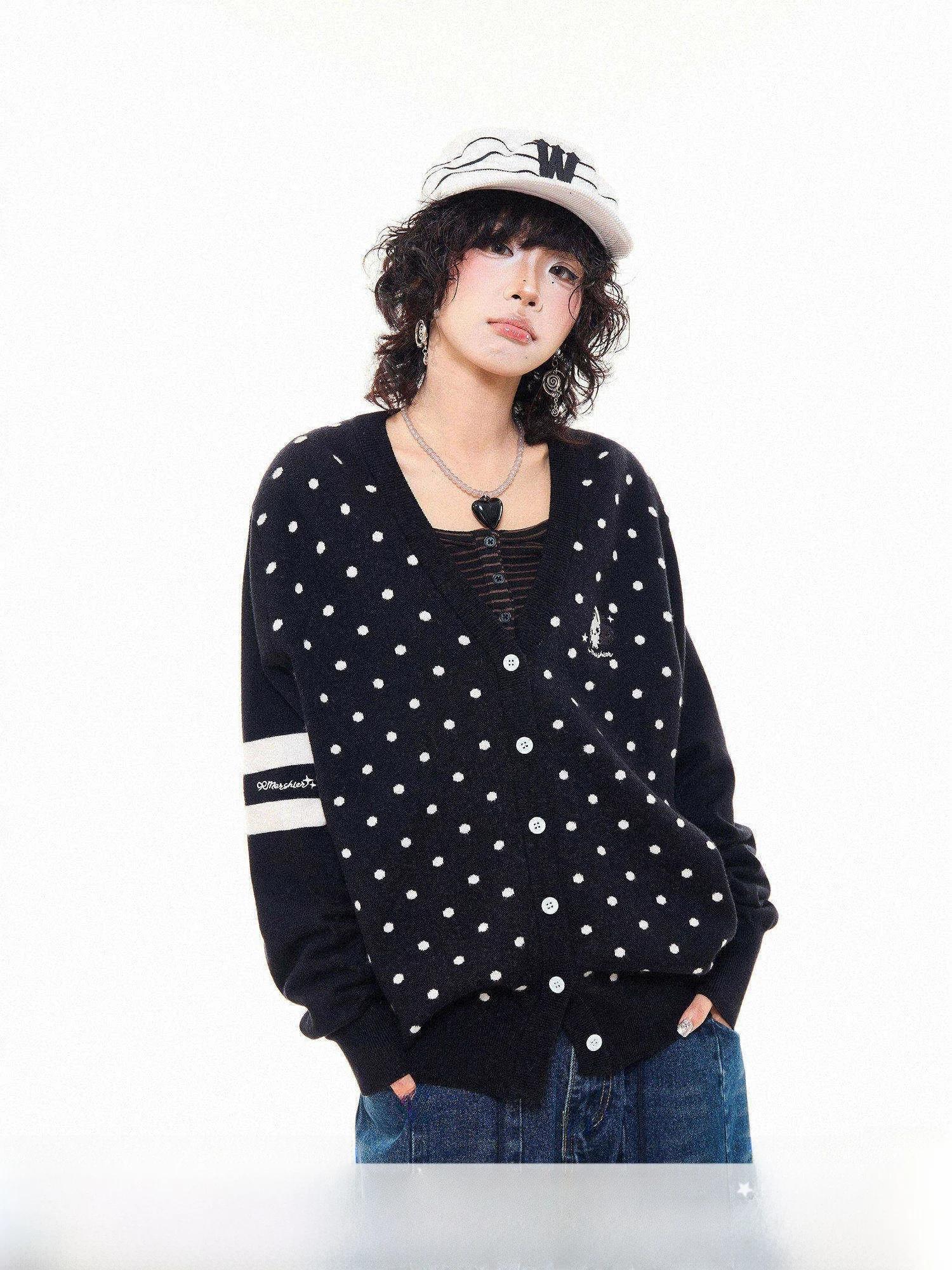 

MIKYO American Retro Polka Dot Embroidery V Ne Knitted Sweater Women Loose Casual Lazy Open Cardigan Outerwear Autumn