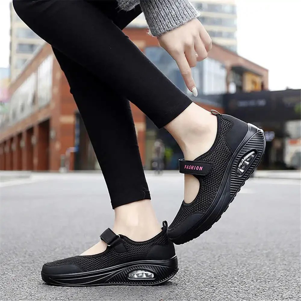 

Slimming Super Big Size Women's Shoes Size 32 Golf Boots Ladies Cool Women Sneakers Sport Retro Hit Maker High Quality