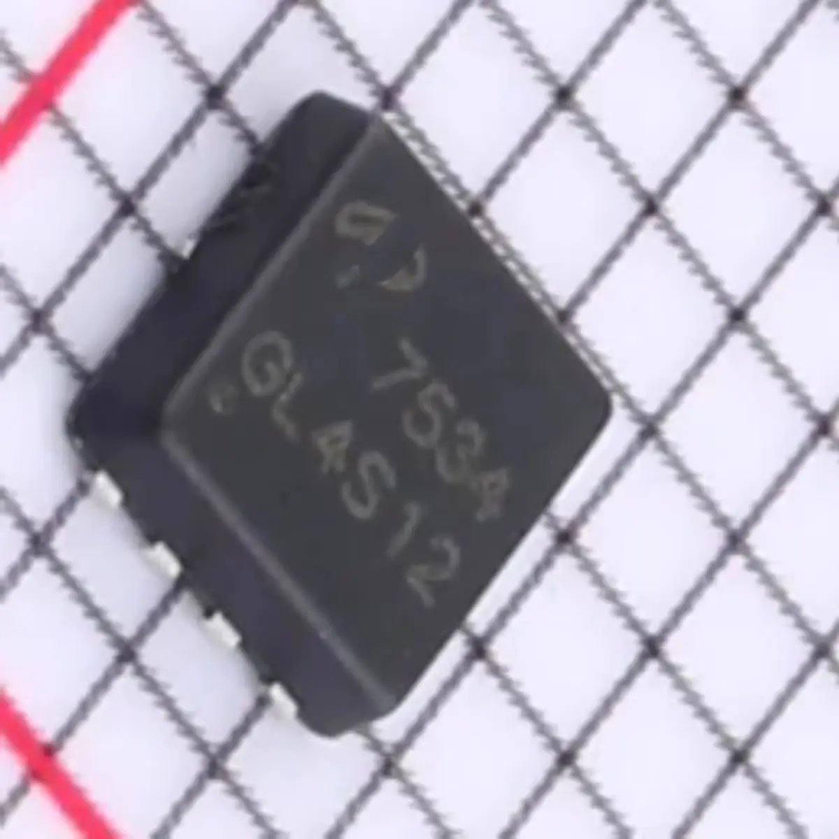 AON7534 Marking 7534 DFN-8(3x3) NEW Original Field Effect Tubes 3W 23W 30V 30A 1 N-channel 2.2V@250uA 5mΩ@10V MOSFETs AON7534