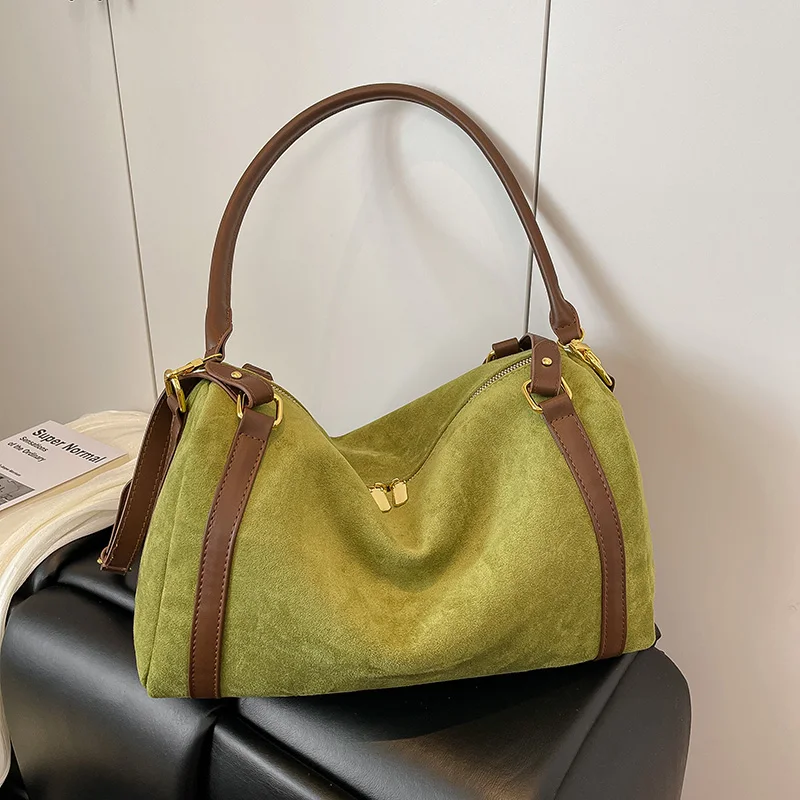 

2025 Autumn/Winter New Women's Bag Fashion Style Suede Commuter Handbag Large Versatile High End Single Shoulder Crossbody Bag