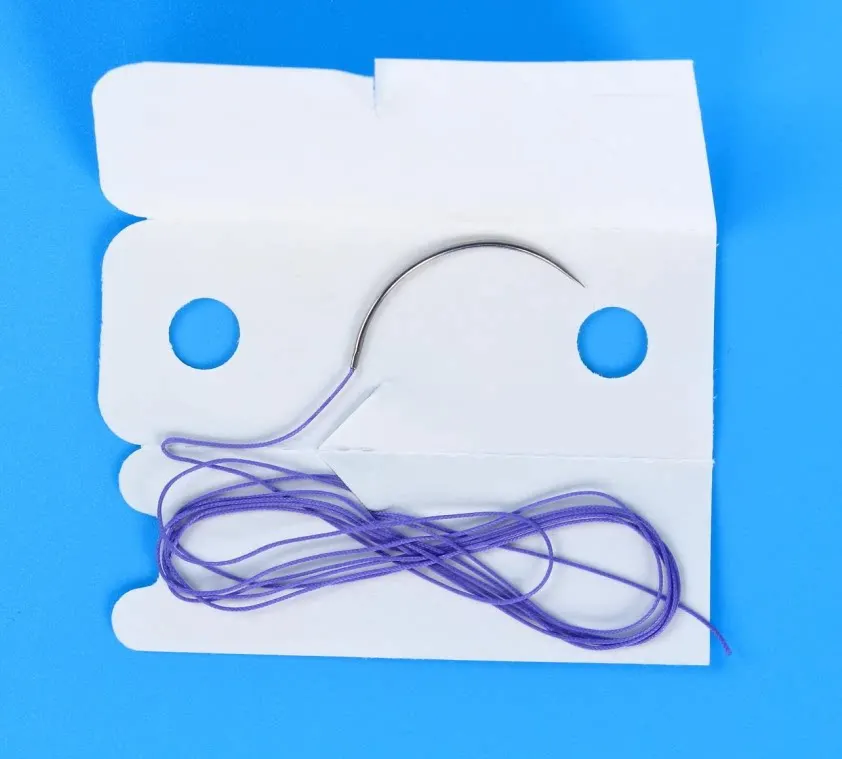Absorbable Sutures with Needle 90cm Sterilized Pet Cats, Dogs, Cattle, Sheep and Pigs 12 Pcs/box
