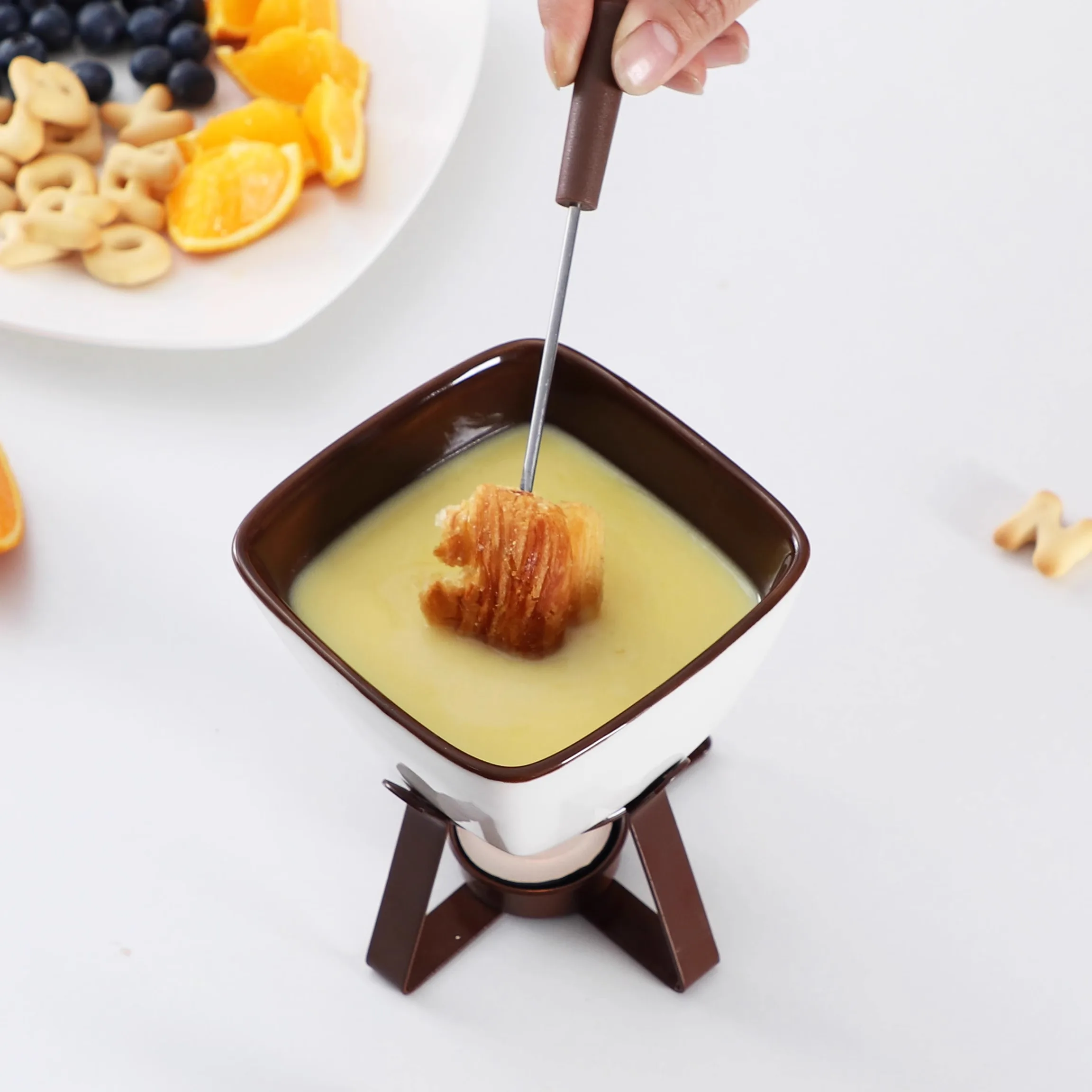 Thumbnail 4 - #28 Trending Fondue Pots Right Now