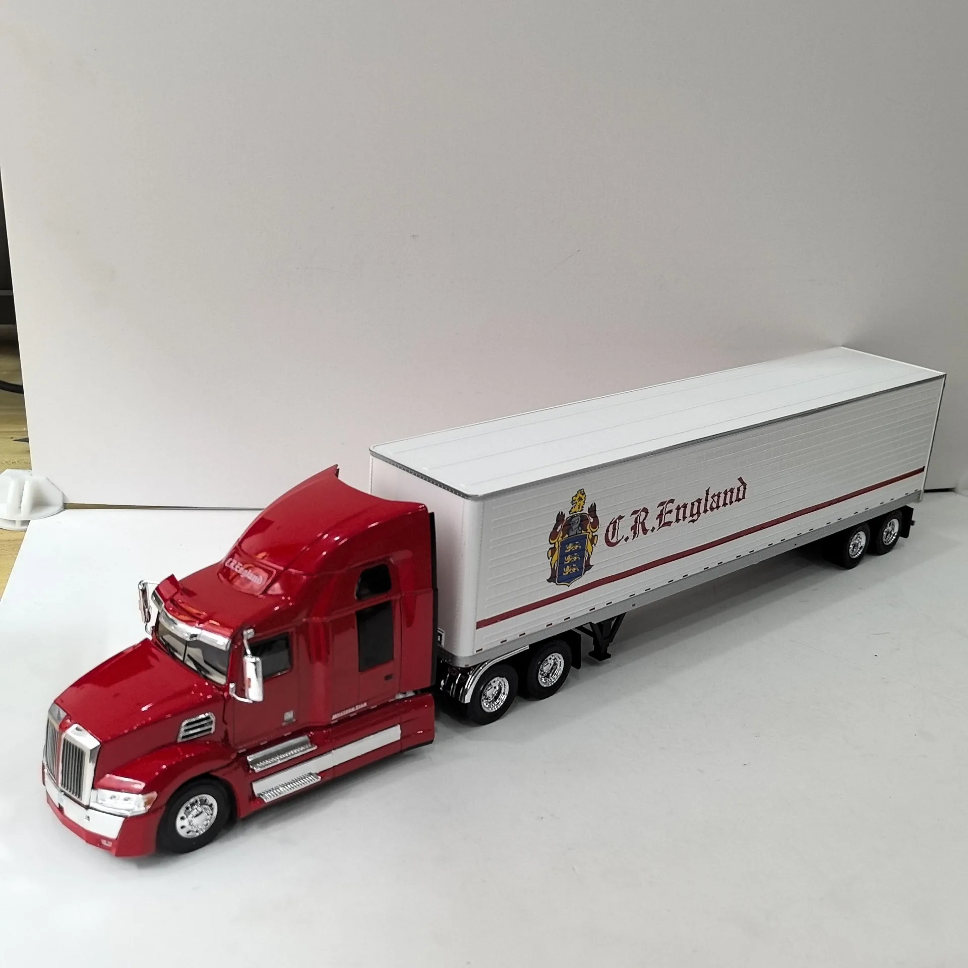 

Diecast IXO 1/43 Scale WESTERN STAR 5700 Trailer Truck Container Plastic of The Carriage Alloy Car Model Collectible Toy Gift