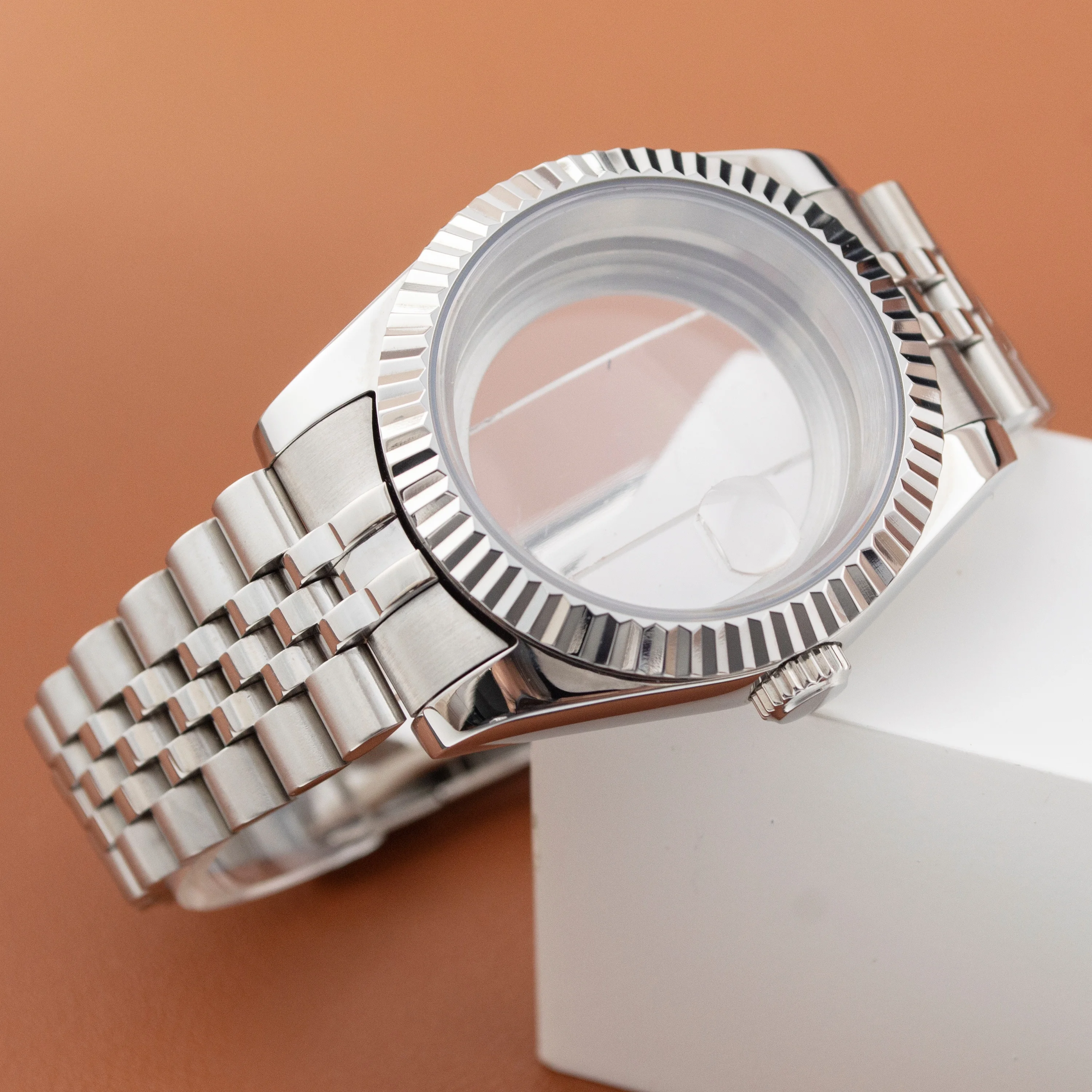 

Корпус часов 36 мм/39 мм, корпус из сапфирового стекла, корпус из нержавеющей стали, подходит для NH35 NH36 ETA2824 8215, механизм 10ATM, водонепроницаемый корпус