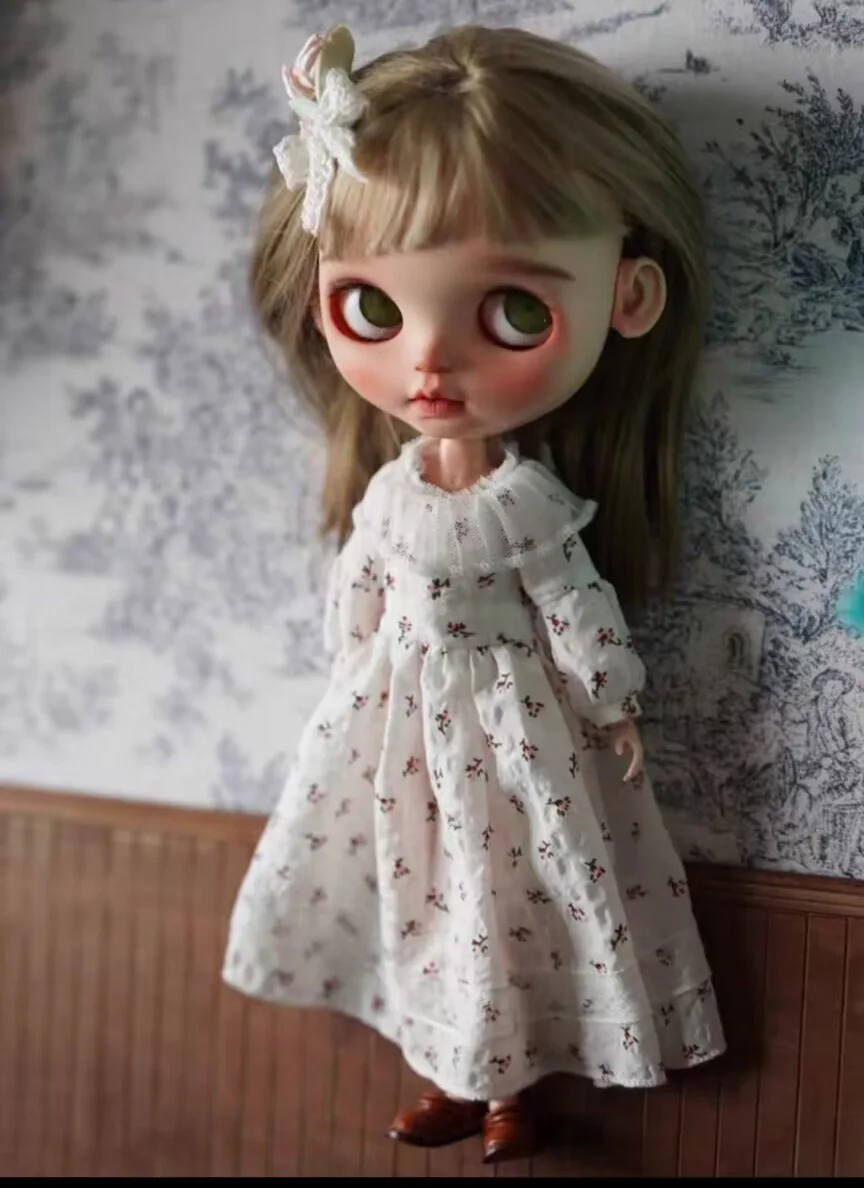 

1pcs rural style 2025 Blythe/landoudou White retro floral dress(Fit for Lulu,ymy24,Ob22,24,26,zone, Jenny)