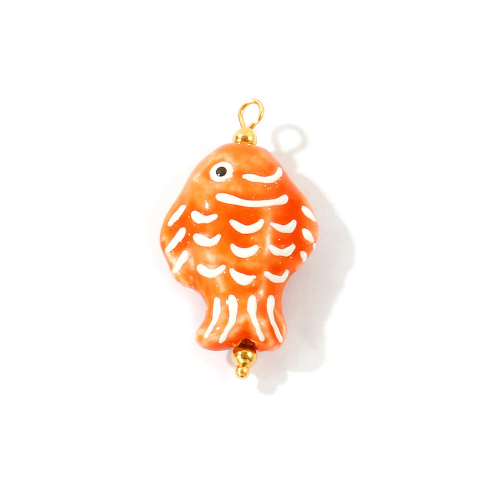 2 Stück bunte Keramik-Ozean-3D-Fisch-Schmuckanhänger, 18 Karat vergoldet, 304 Edelstahl-Charms für DIY-Halskettenherstellung – Detail 3