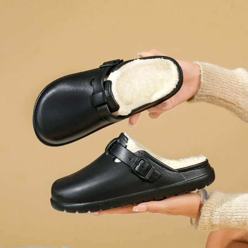 Hot Selling Men Fleece Lined Mule Clogs 2026 New Arrival Buckle Adjustable Warm Winter Slip‑On Indoor Casual Lazy Footwear
