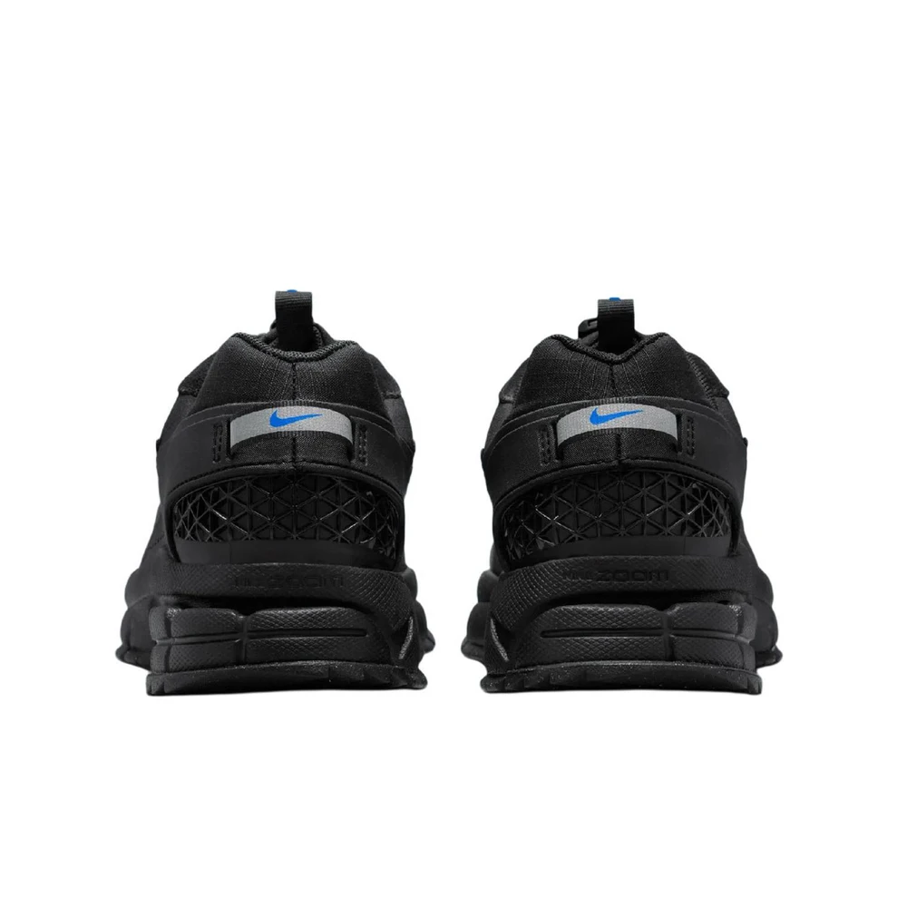 Женская повседневная обувь NIKE W NIKE ZOOM VOMERO ROAM HQ2181-004