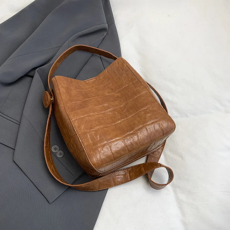 

2025 Retro Small Bucket Bag for Women, Vintage Genuine Leather Crossbody Purse, Multi-way Shoulder Handbag, Mini Top-Handle Bag
