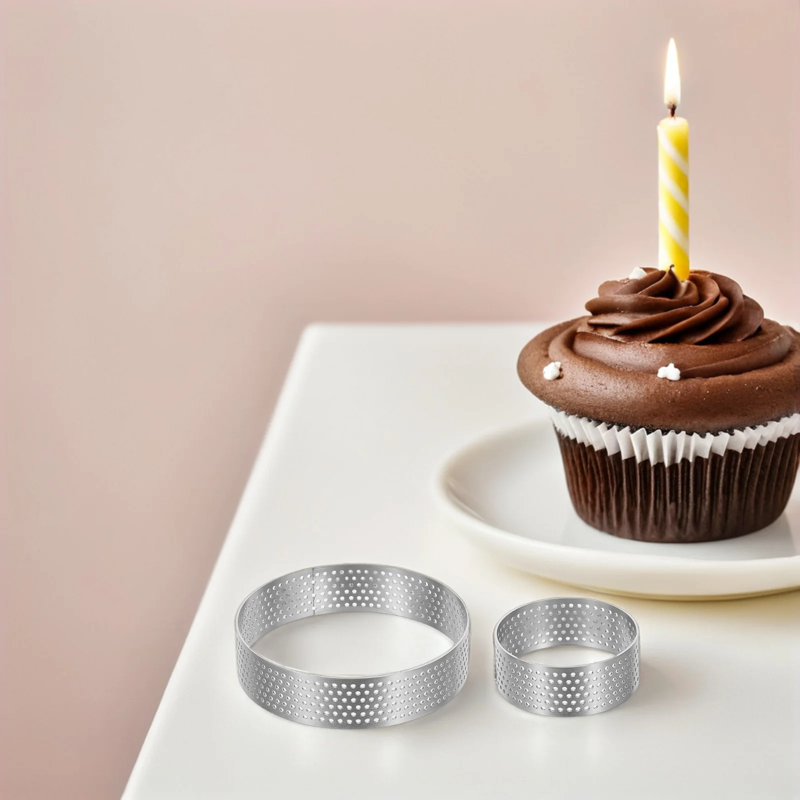 

10pcs Stainless Steel Perforated Cake Rings Mousse Mold For Baking Tarts Pastries Cheesecakes Fruit Desserts Round Pastry Ring