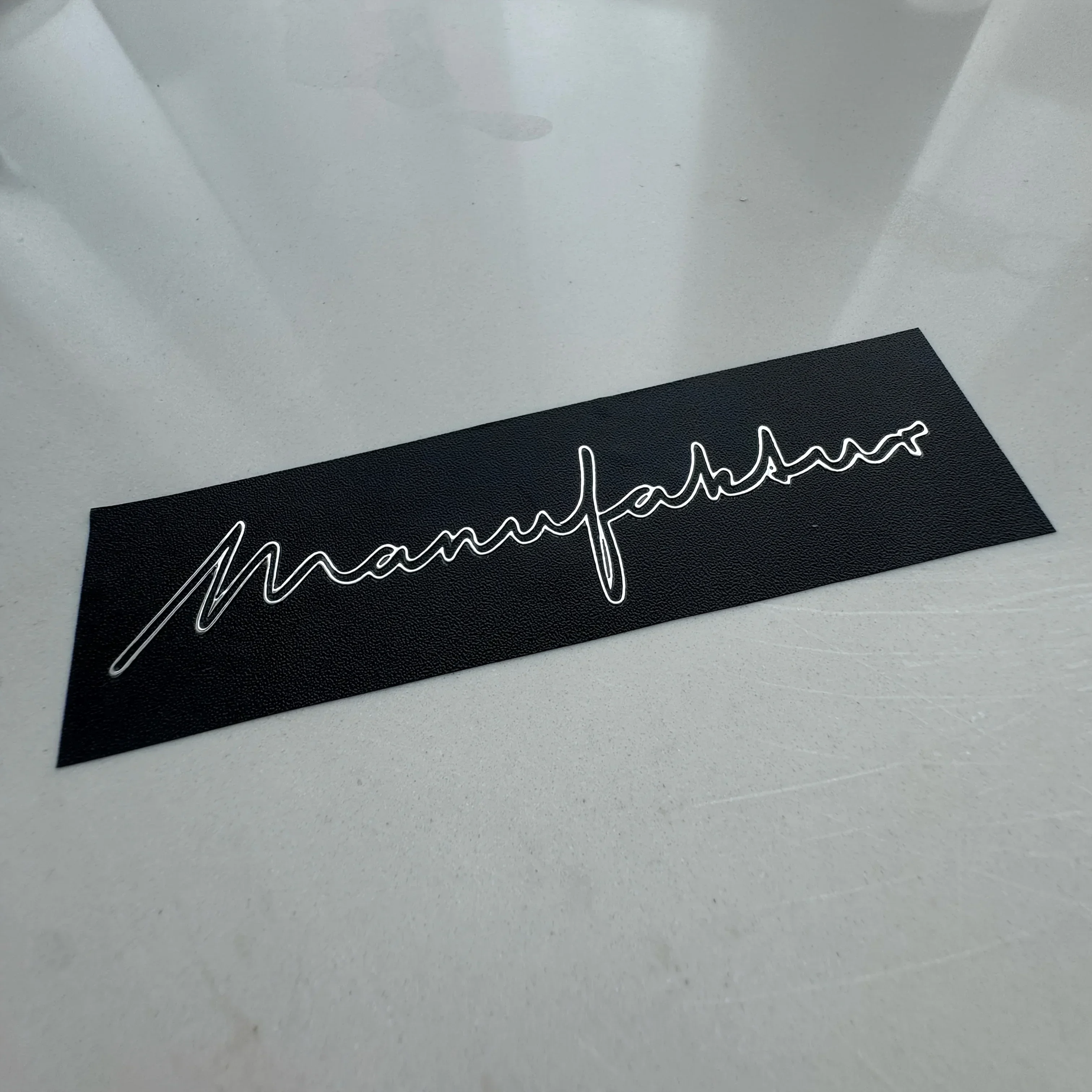 2PCS/SET Car Motorcycle "Manufaktur" Sticker, Stylish Script Pattern, Personalized Auto Moto Exterior & Interior Accessory