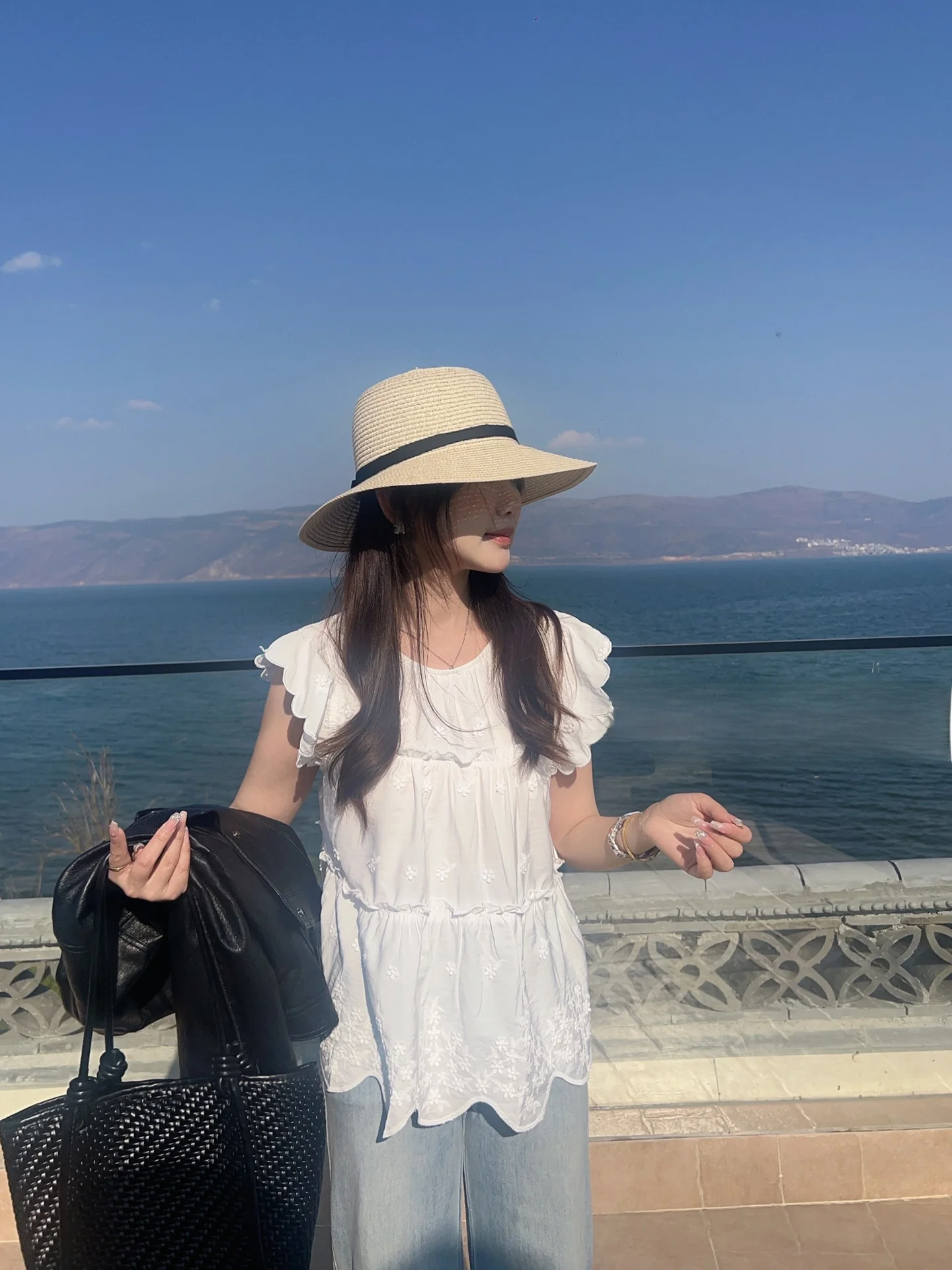 

Женская дышащая короткая рубашка из чистого хлопка в нежном стиле с рукавами-рюшами и вышивкой, с воротником-стойкой, для многослойного ношения