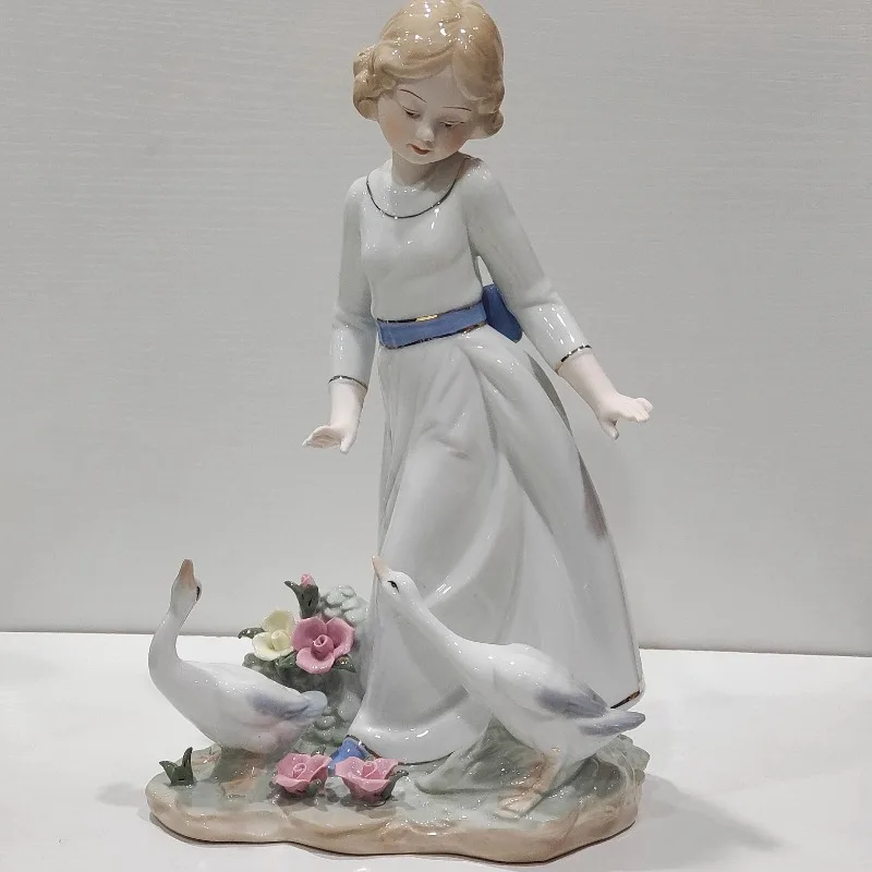 

Ceramic characters boys and girls living room desktop entrance placement blessing gift original ornament light luxury cute