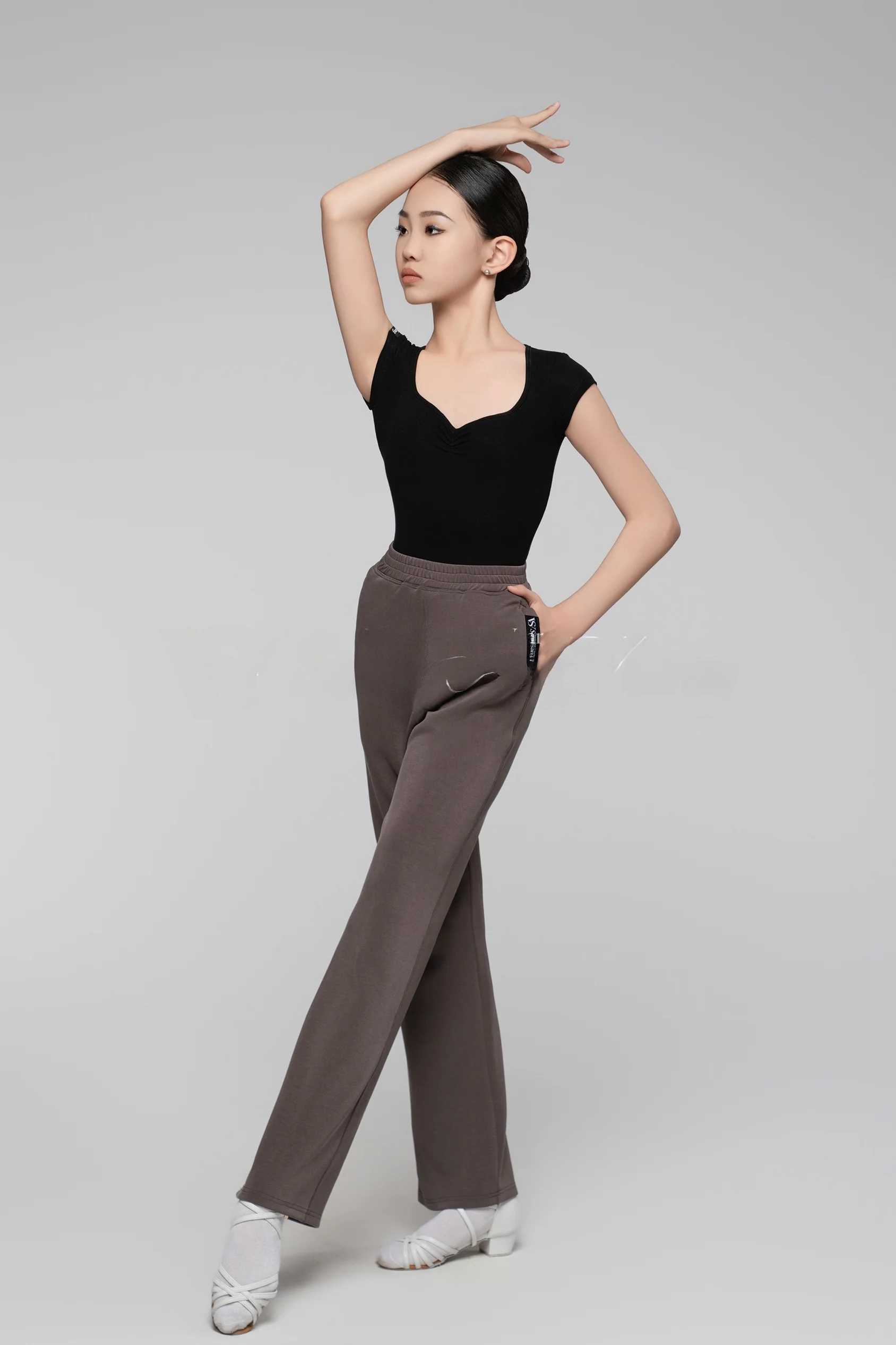 

SSwang Dancewear Children's Latin Dance Practice Suit Heart Collar ort Sve Elastic Sports Pants Fine Ribbed Top