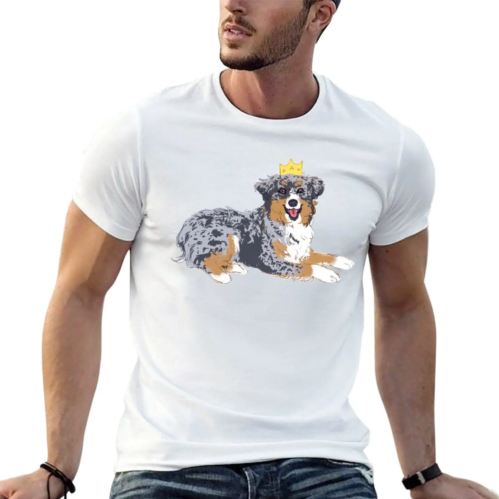 Retrato de Pastor Australiano Blue Merle com coroa / Camiseta de anime com estampa de cão Pastor Australiano Blue Merle para homem