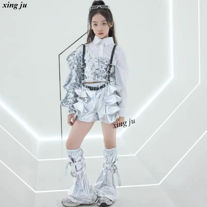 Pantaloncini elastici moda per bambini Costume da ballo jazz Ragazza Ballo di strada Top con paillettes argento Camicia bianca Abbigliamento da spettacolo teatrale Hip Hop per bambini