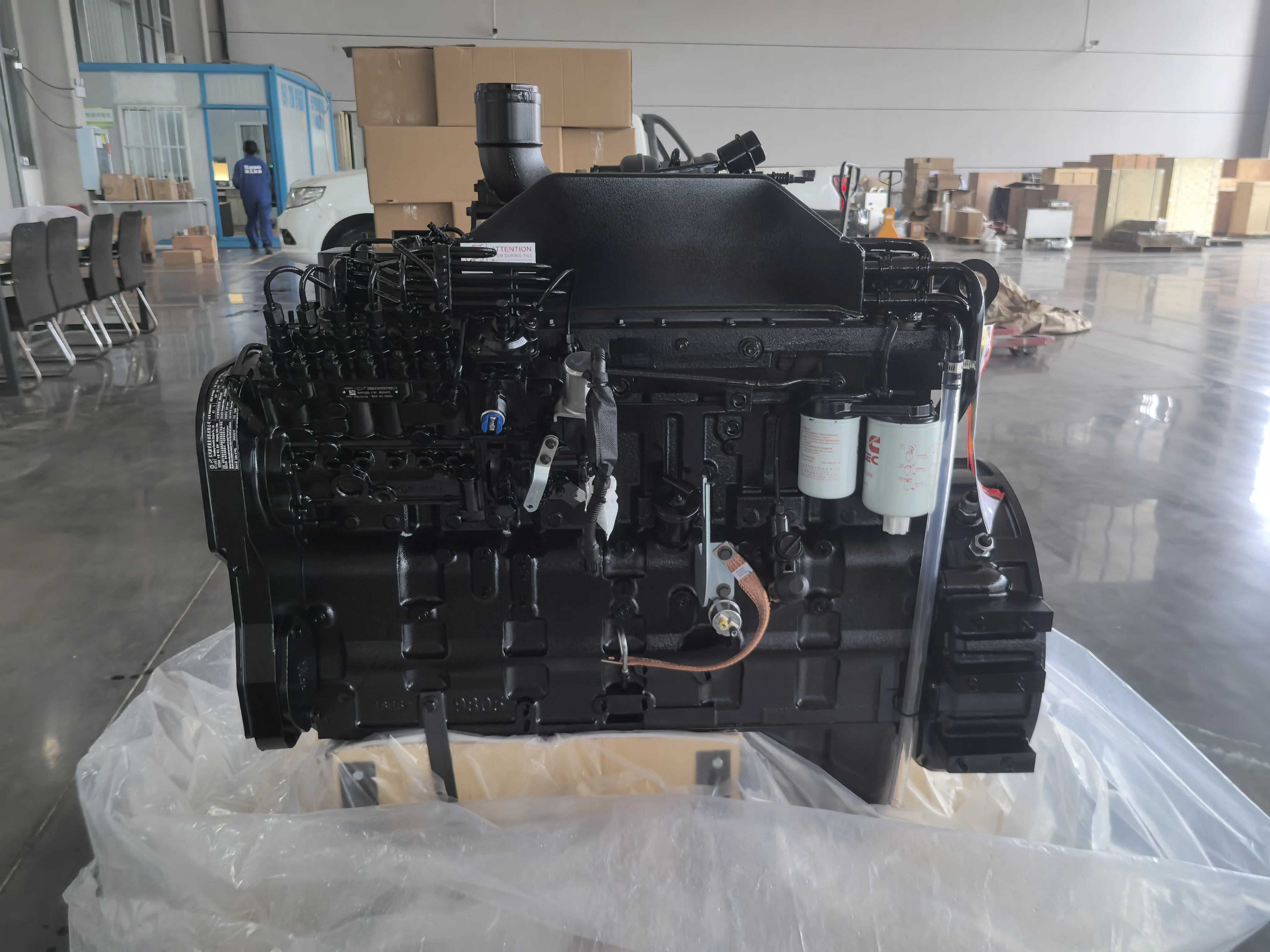 6CTAA8.3-C215 Construction Diesel Engine 8.3L Turbo Engine 160kW 215HP 2200RPM Machinery Engine For Excavator Loader