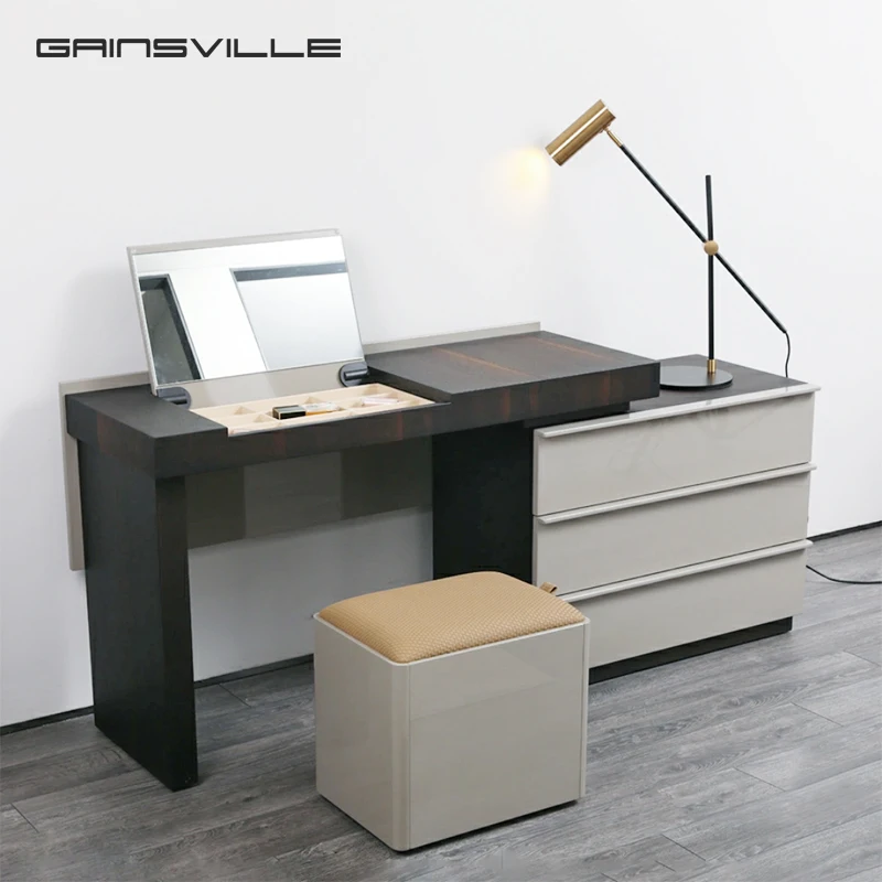 High Quality Luxury  Dressing Table with Mirror Modern Makeup Table