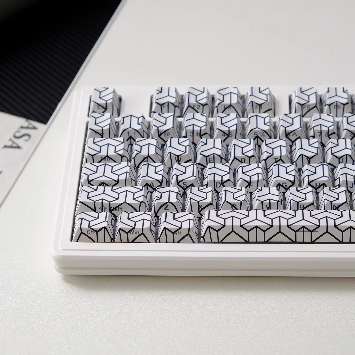 135 Key White Magic Box Theme PBT Double Shot Keycaps Side Print Shine Through Cherry Profile Keycap for ISO Mechanical Keyboard